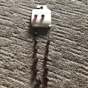 Craft & Barrow earring and necklace set